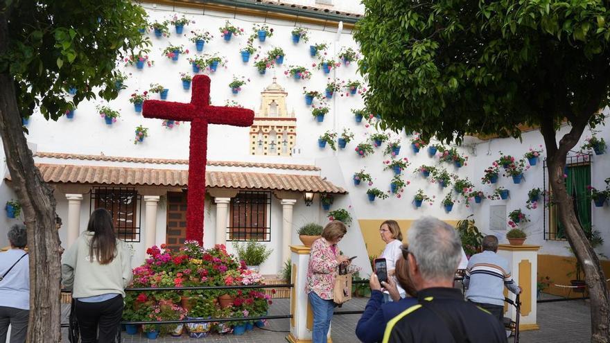 El Ayuntamiento de Córdoba presenta las Cruces de Mayo 2026: horarios y novedades del concurso, como el nuevo premio a la más bonita