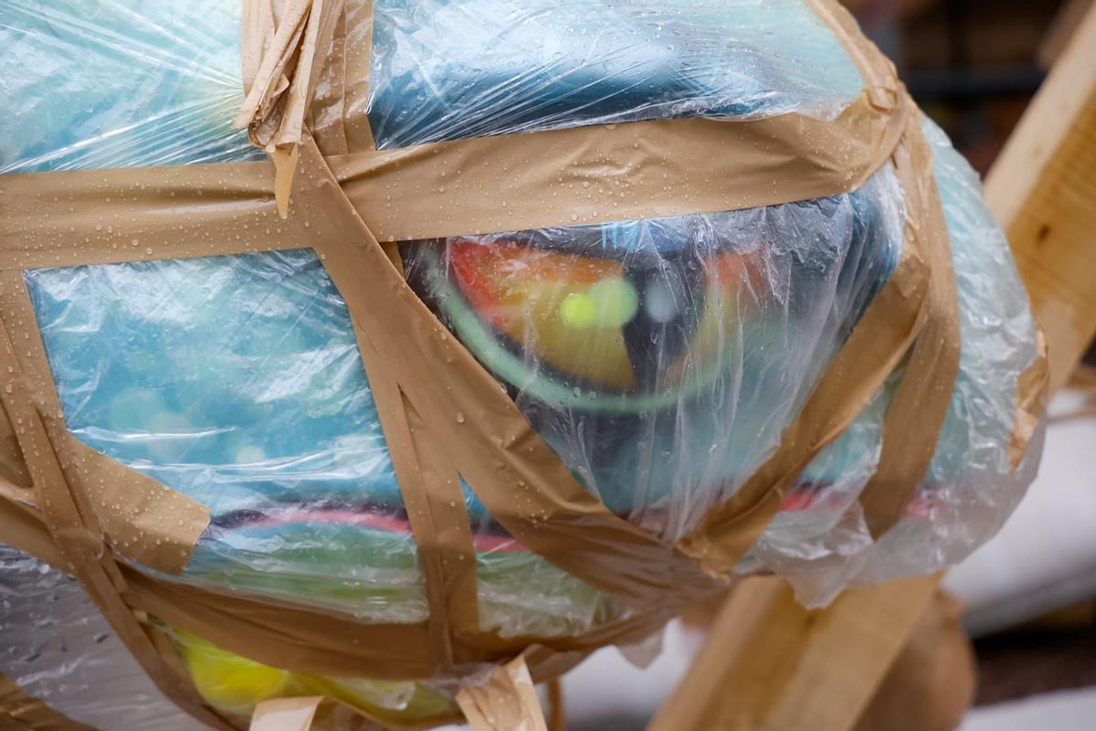 Las primeras piezas de la falla Exposición  ya están en la calle