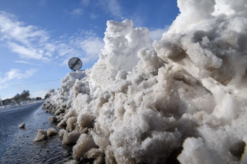 La nieve llega a la montaña de A Coruña