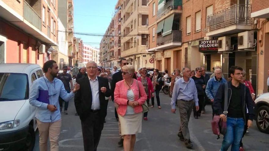 Ribó, junto a Castillo y el alcalde de Castellar  en su visita