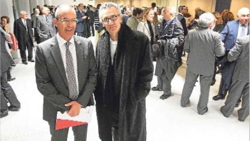 El gerente de SG Inmuebles y el arquitecto Javier García-Solera Vera, anoche.