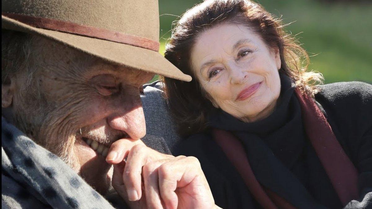 Jean-Louis Trintingnant y Anouk Aimée, en un fotograma de 'Los años más bellos de una vida'