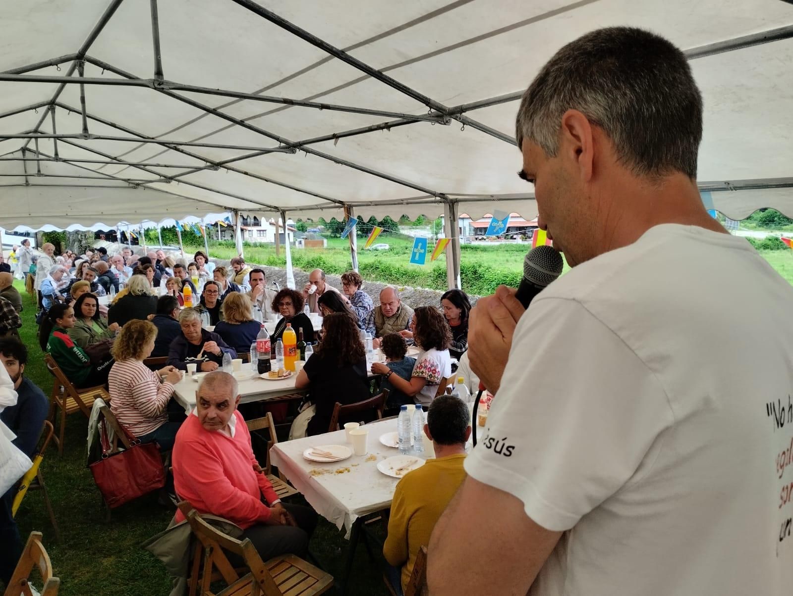 El Patiu celebra su X Paella Solidaria con más de 200 comensales