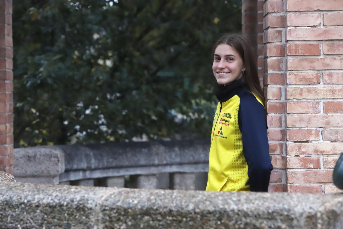 Greta Guerrero tiene el récord de Aragón sub-18 en 2.000 obstáculos con solo 16 años.