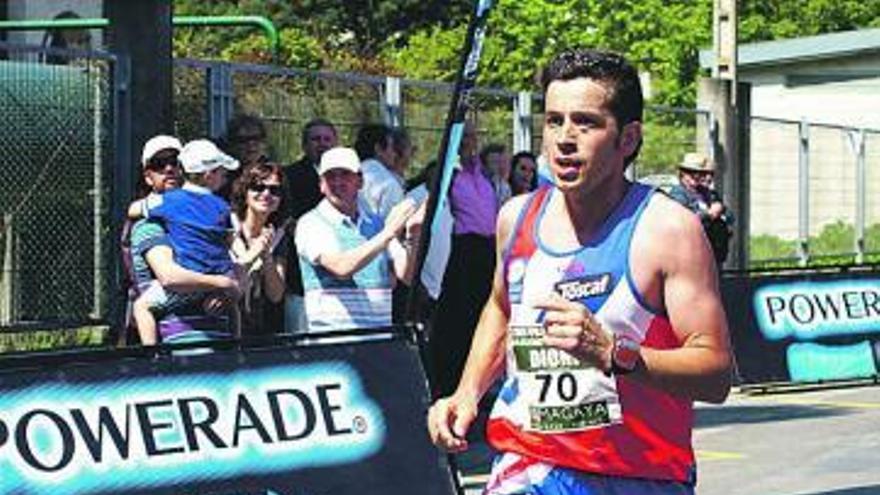 Dioni Martínez, vigente campeón regional de media maratón.