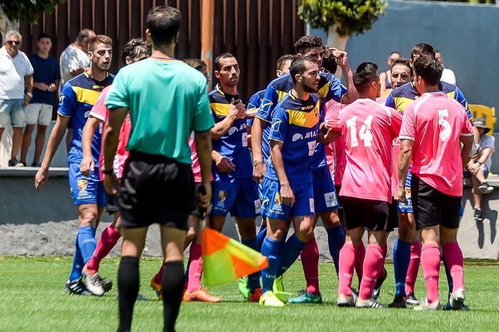 FUTBOL. SAN FERNANDO