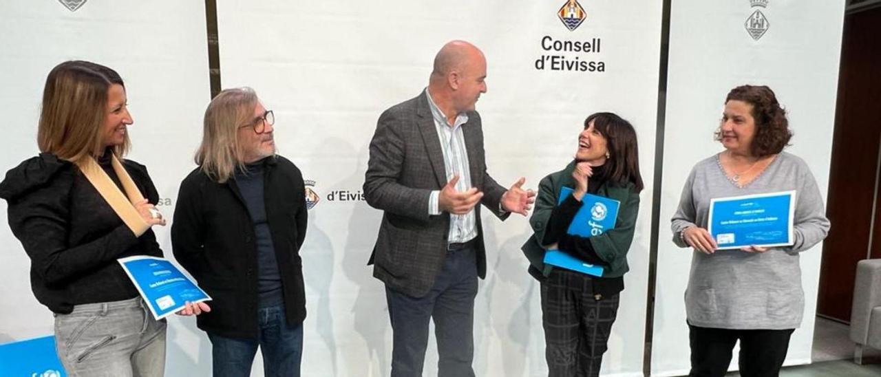 La entrega de los diplomas de Unicef a las ‘escoletes’ de Ses Païsses y Es Fameliar. | CONSELL DE EIVISSA