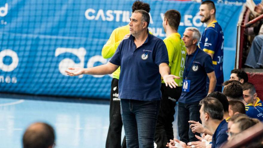 David Pisonero en el duelo ante el Villa de Aranda.