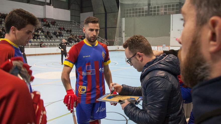 El Patín Alcodiam más cerca del descenso tras caer goleado contra el Reus (2-7)