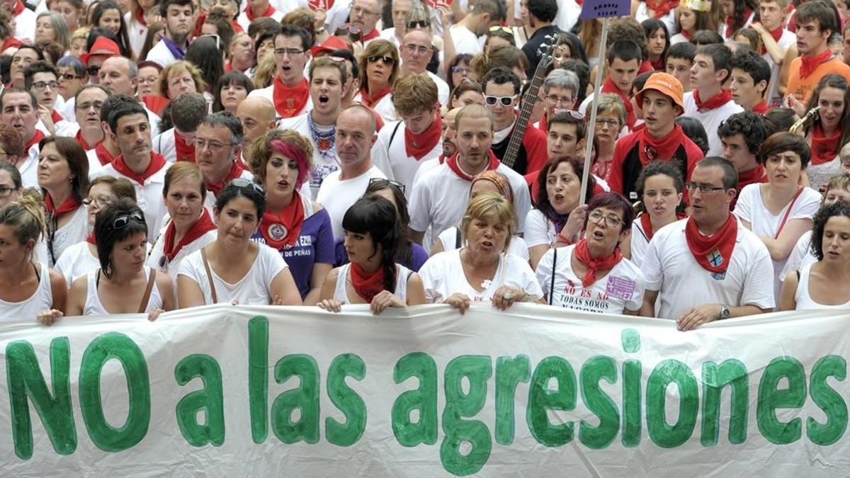 Protestas tras la agresión sexual en sanfermines que mantiene a los acusados en prisión.