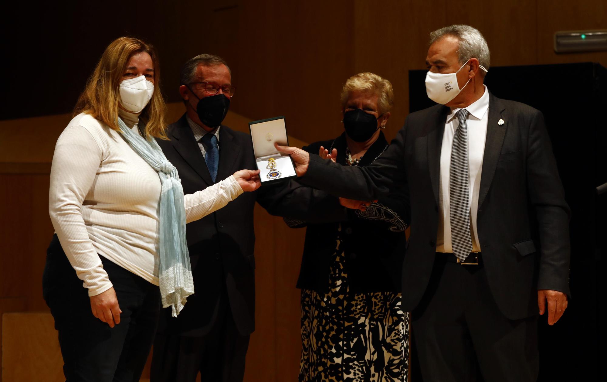 FOTOGALERÍA | El Colegio de Médicos de Zaragoza homenajea con un concierto a los médicos fallecidos en España por el covid