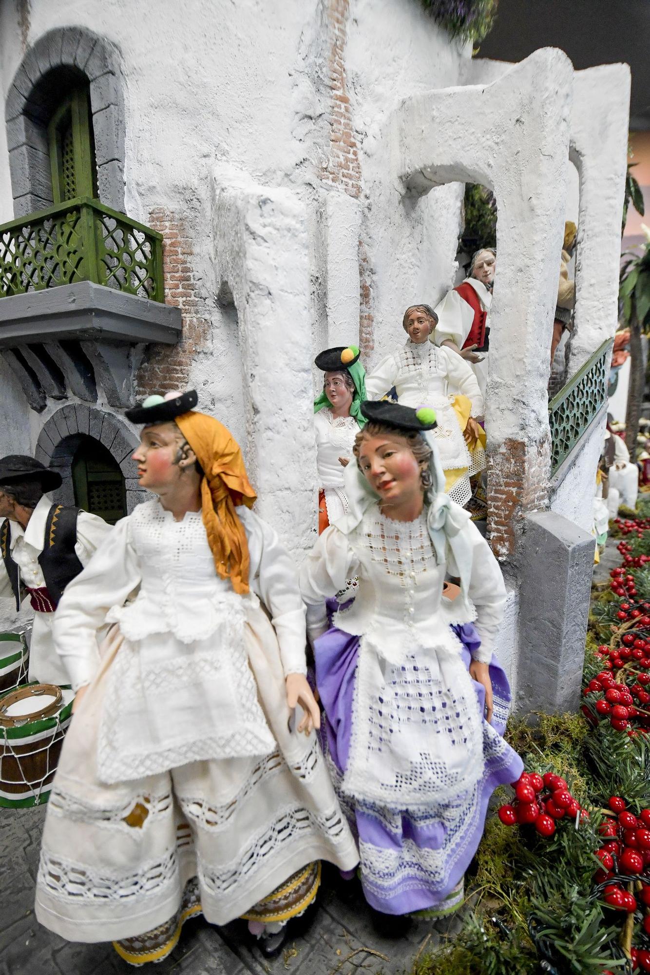 Inauguración del belén de Hiperdino