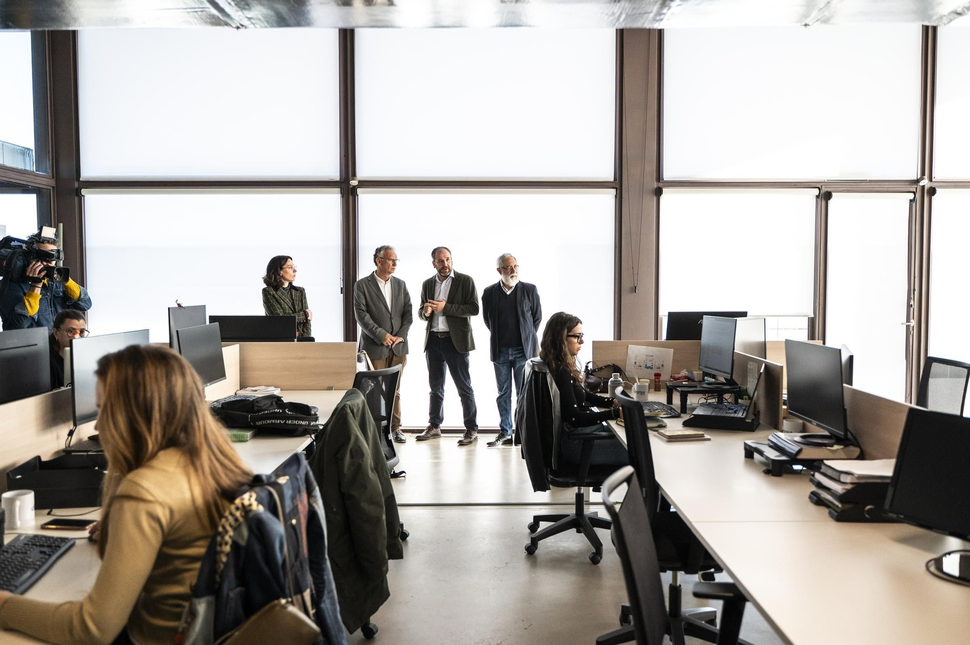 Visita del delegado del Gobierno en Extremadura a la empresa Gamma Solutions