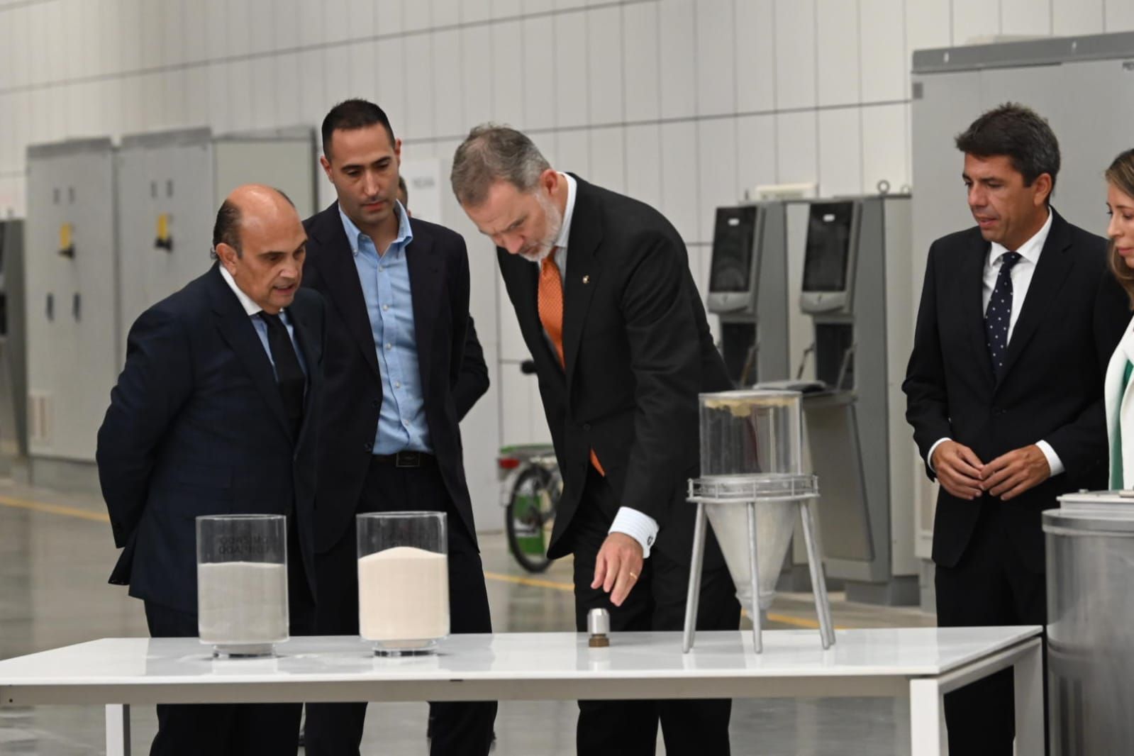 El rey Felipe VI visita Porcelanosa para conmemorar su 50 aniversario