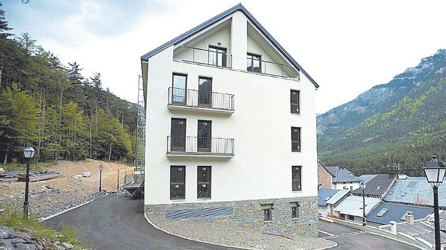 Los problemas de la vivienda en los pueblos del Pirineo aragonés: &quot;Hay mercado, pero muy caro&quot;