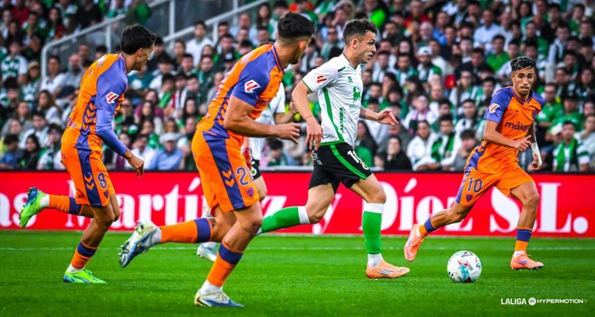 El Málaga CF - el Racing de Santander, en imágenes