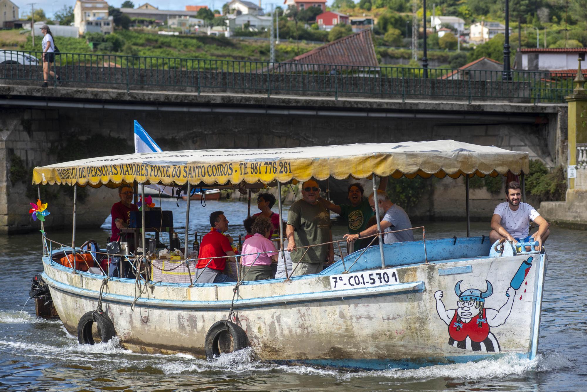 Betanzos cierra sus fiestas con la jira de Os Caneiros en familia