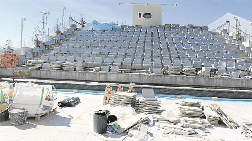 El Ayuntamiento acomete obras de urgencia en el Teatro El Jardinito