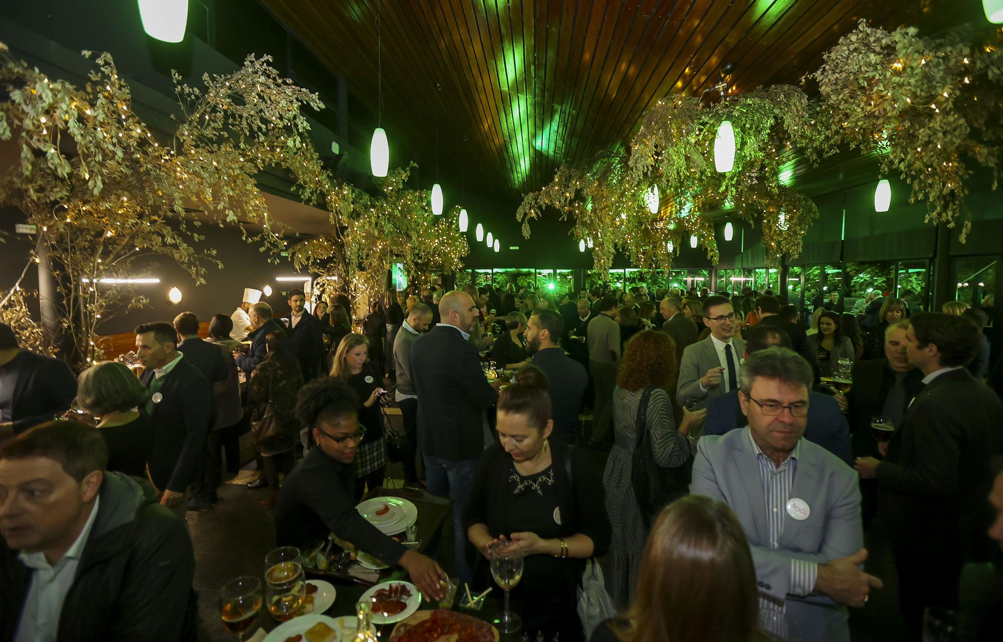 Bienvenida a la navidad 2022 en Restaurante Maestral