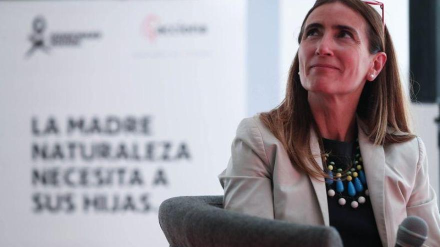 La mujer está llamada a liderar la lucha para salvaguardar el planeta