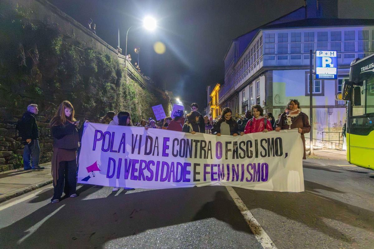 Un grito pola igualdade. 8M en Santiago