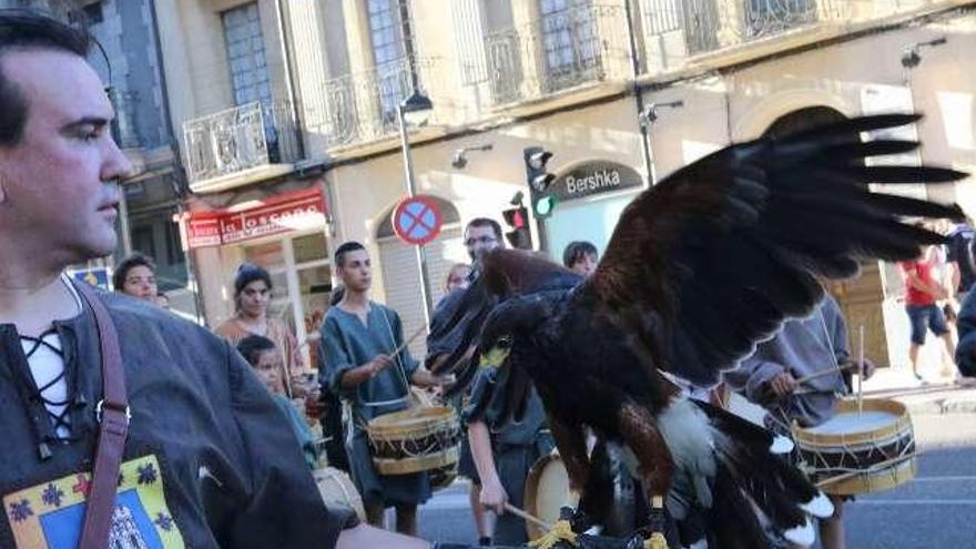 Una de las aves del desfile, en este caso un águila.