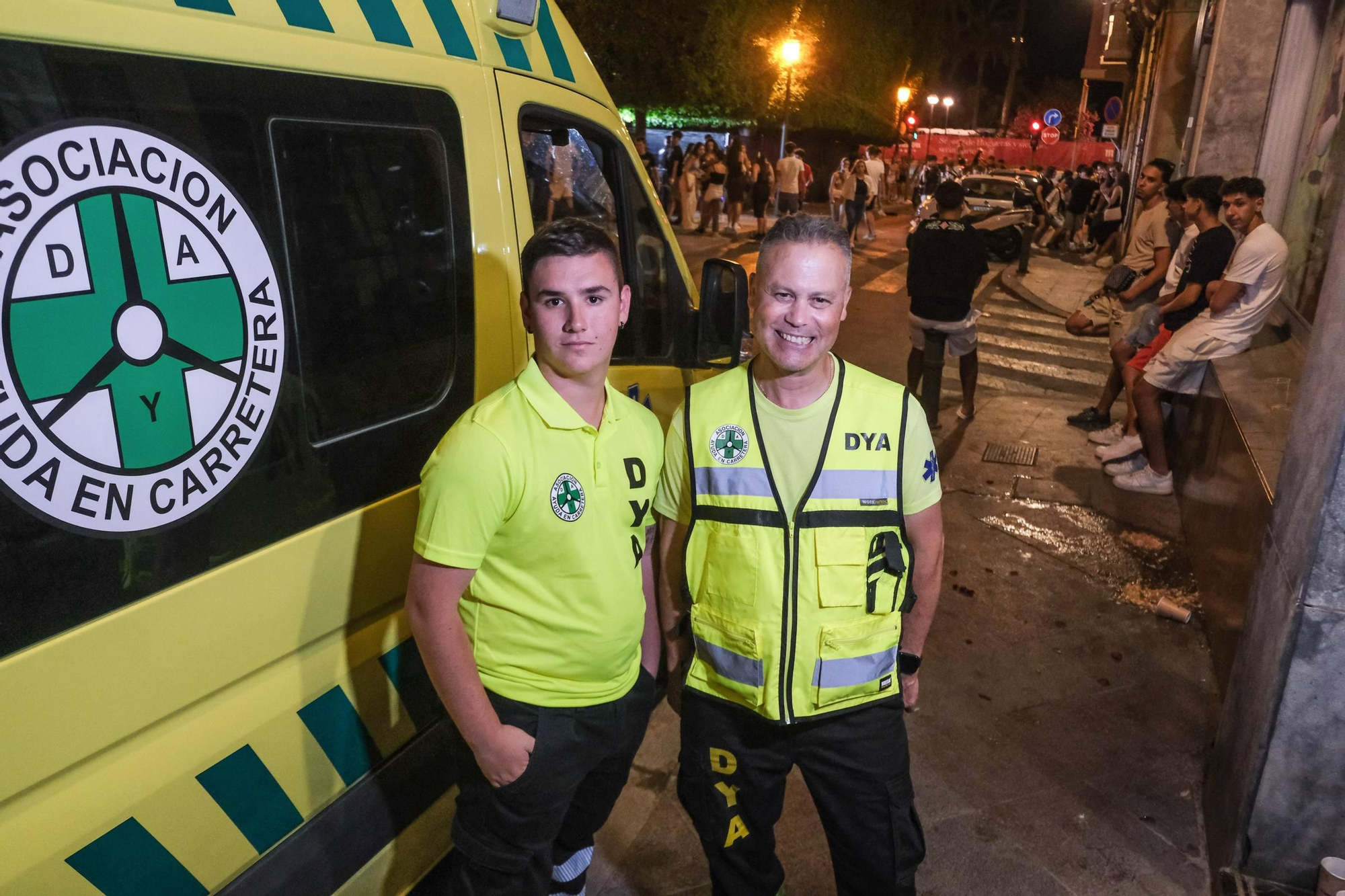 Galería de fotos: así es salir de fiestas en Hogueras de Alicante