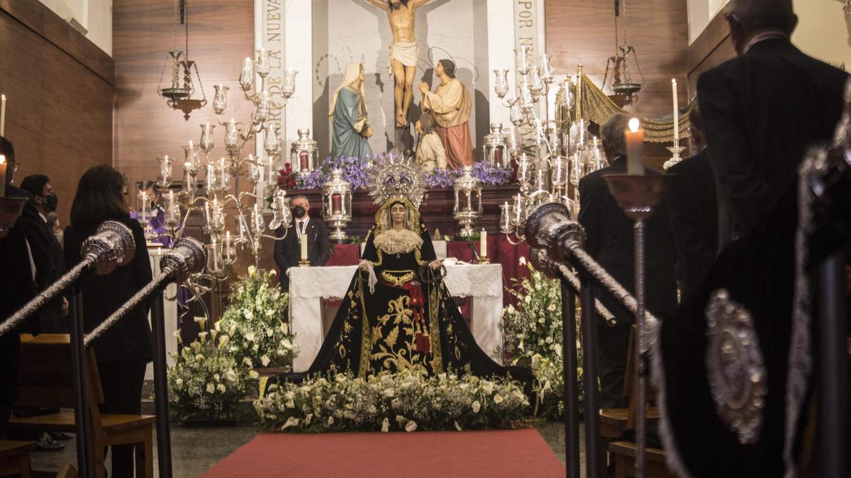 Puertas restauradas en la capilla del convento de las Monjas de la Sangre