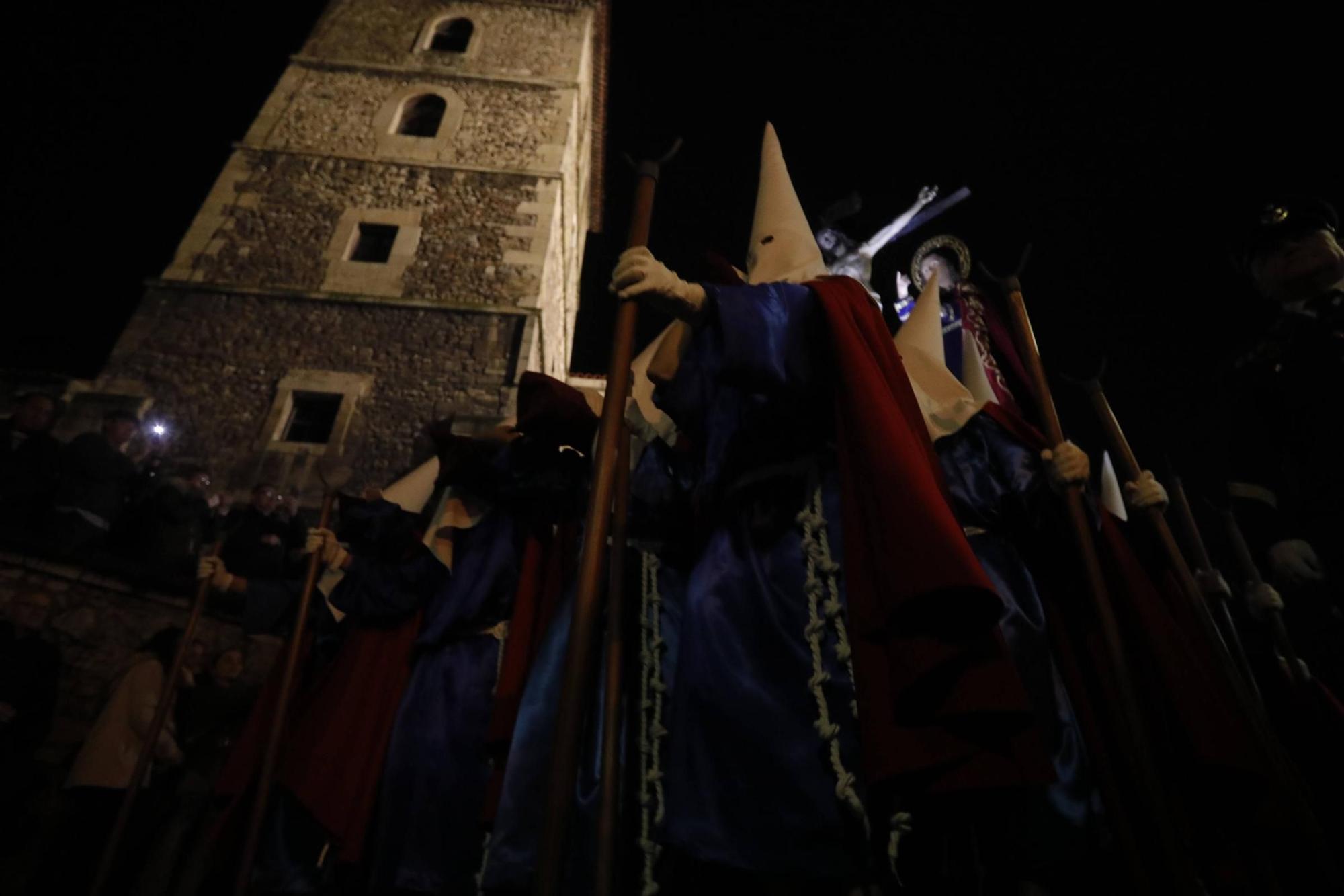 Procesión del Silencio en Avilés