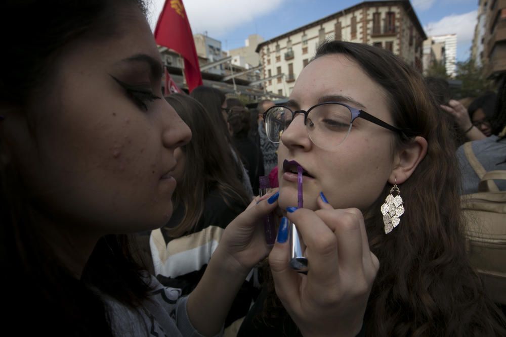 8 de Marzo: Más de 40.000 personas en la manifestación feminista de Alicante contra el machismo y por la igualdad