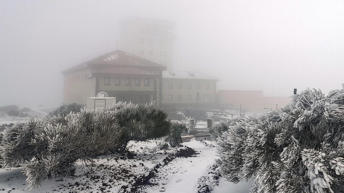 Segunda nevada en el Teide en menos de 24 horas