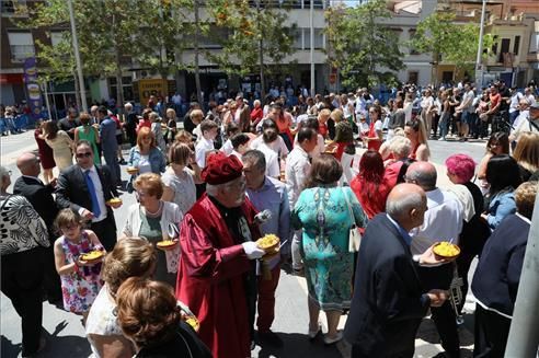 Más de 7000 'cassoletes' en el día de les Calderes de Almassora