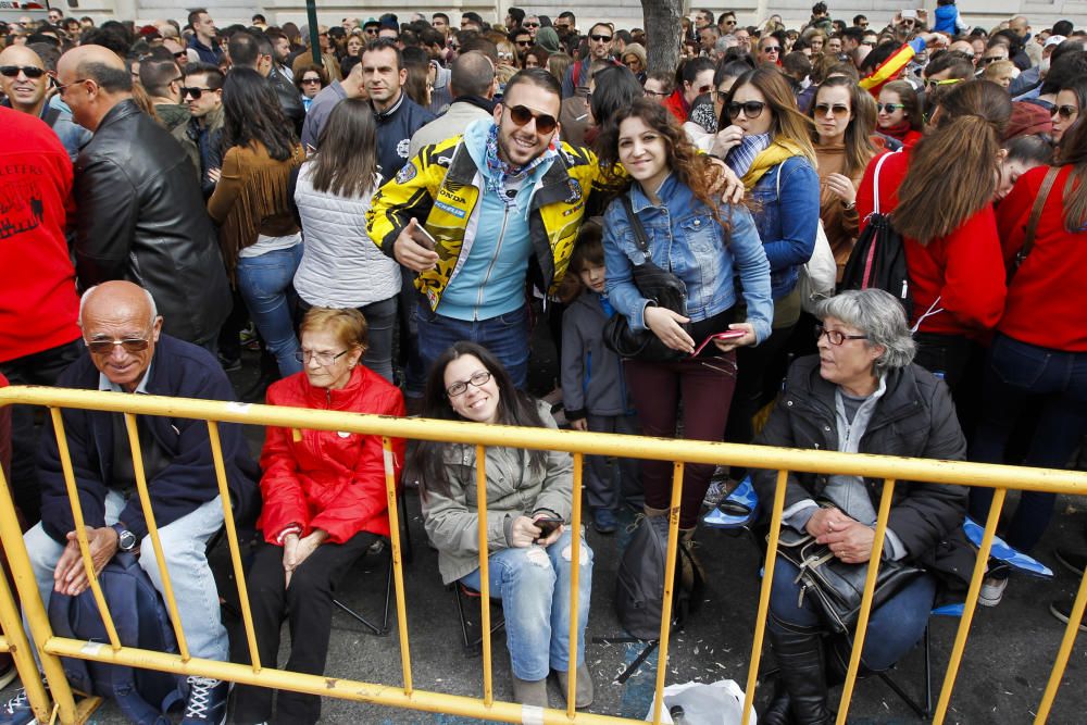 Búscate en la mascletà del 6 de marzo