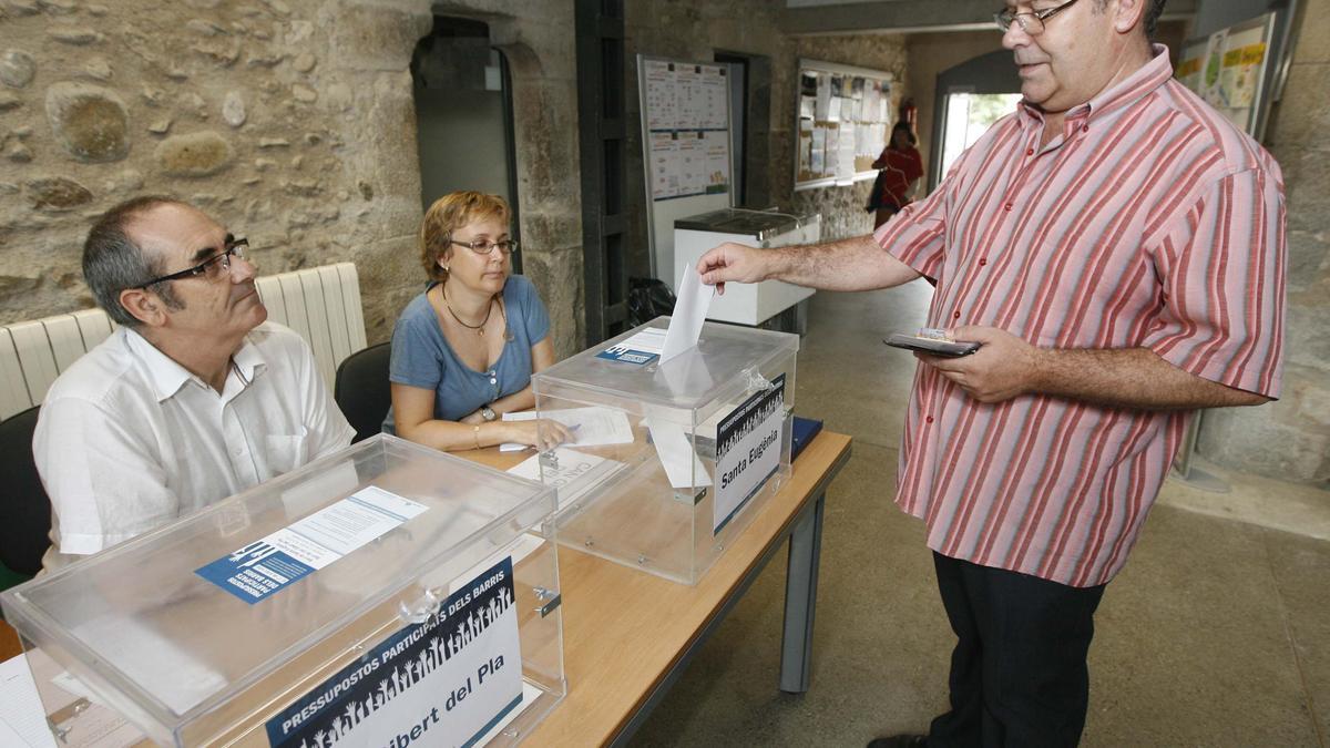 Una votació de pressupostos participats l&#039;any 2013.