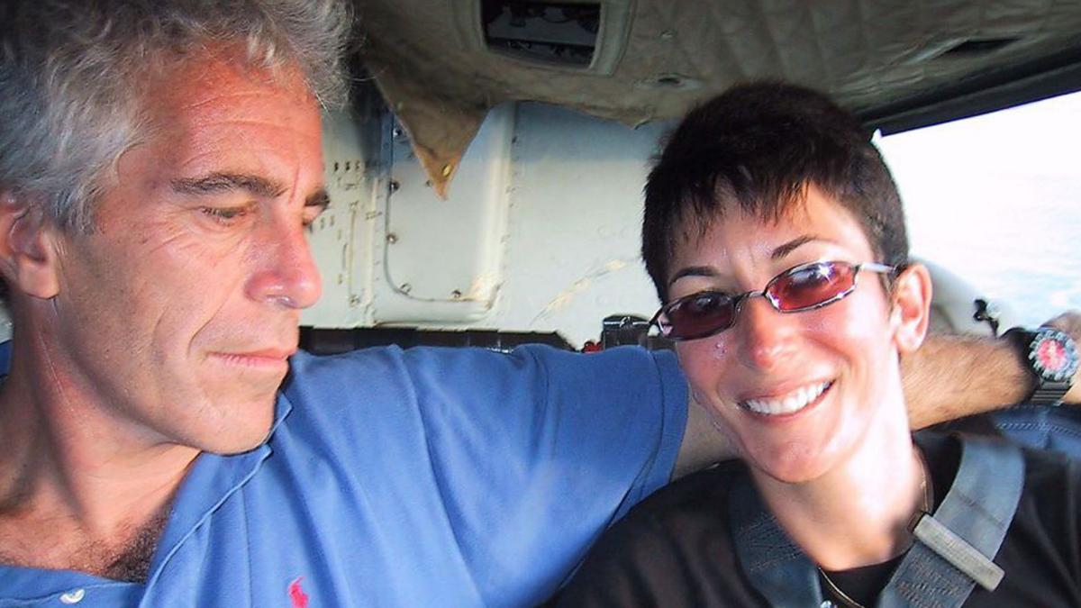 Jeffrey Epstein i Ghislaine Maxwell en un jet privat  | US ATTORNEY OFFICE V/ZUMA PR / DPA