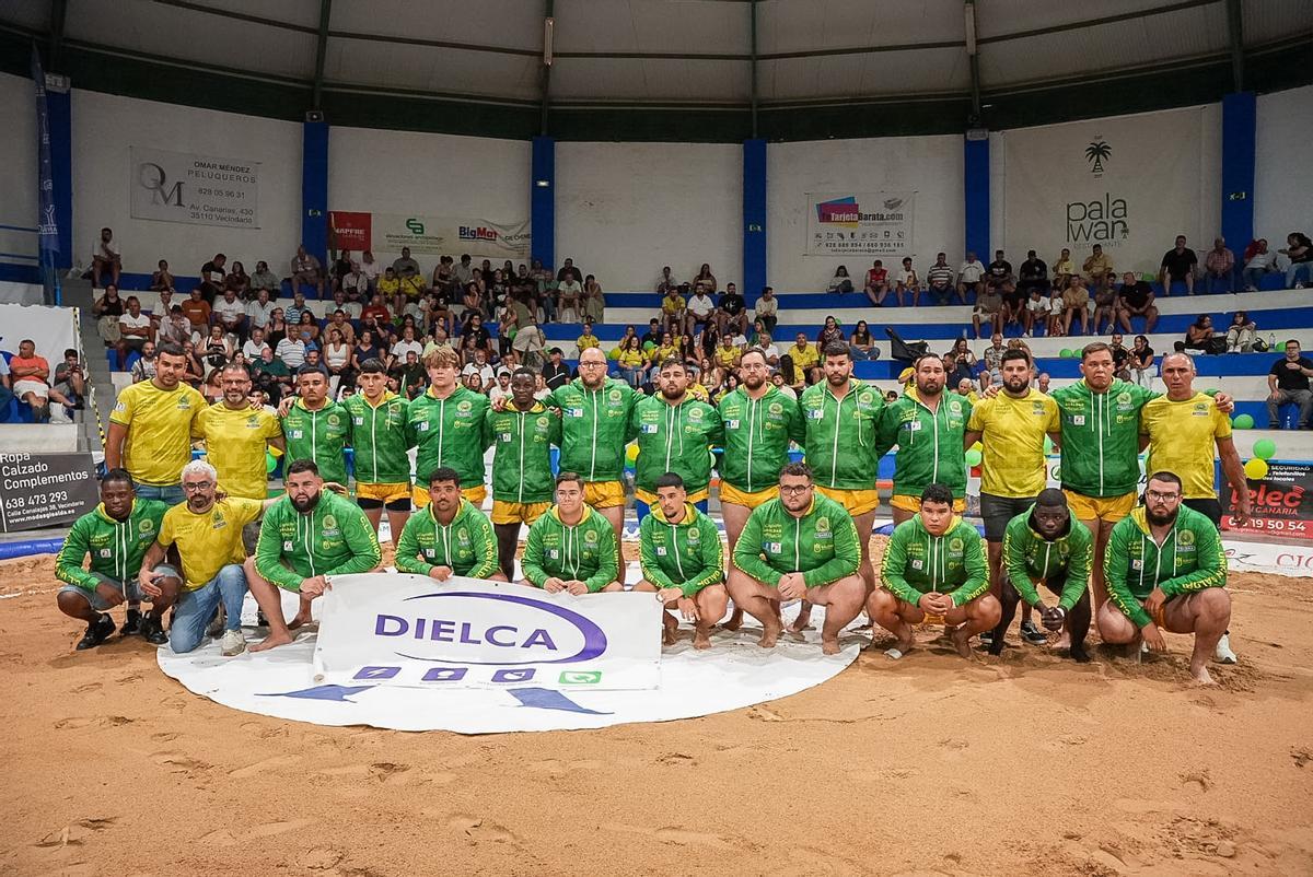 Torneo DIELCA de Lucha Corrida