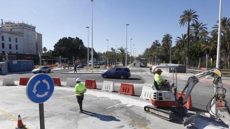 La avenida Alcalde Vicente Quiles abre al tráfico los dos sentidos de circulación