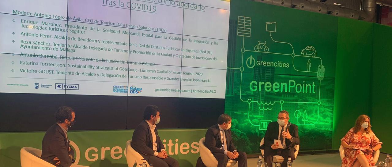 El alcalde de Benidorm, ayer, durante su intervención en el Foro Greencities de Málaga.