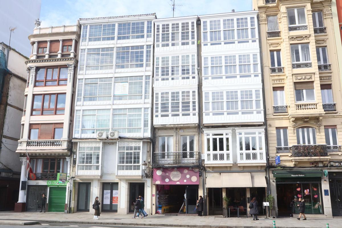 Los edificios 23, 24, y 25 del Cantón Pequeño