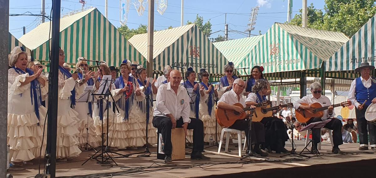 La amistad reina el lunes de Feria en El Arenal