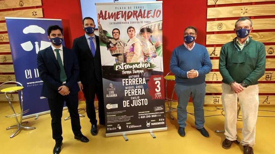 Ferrera, Perera y Emilio de Justo abren la temporada taurina en Almendralejo