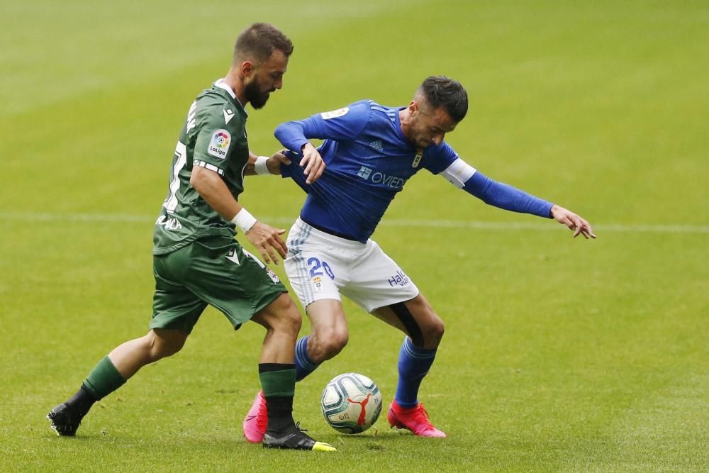 El partido del Oviedo, en imágenes