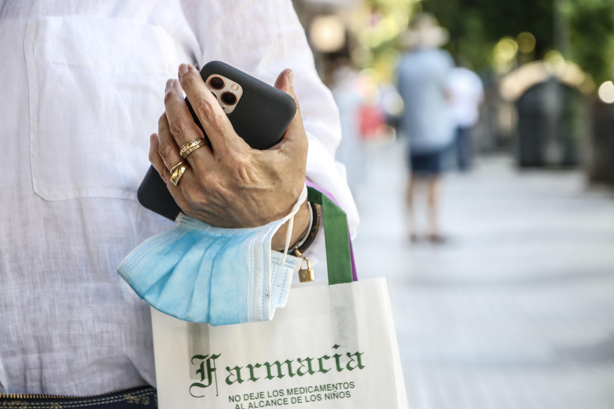 Primer día sin mascarillas en Extremadura