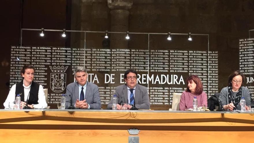 Dos nuevos casos de coronavirus confirmados en Extremadura