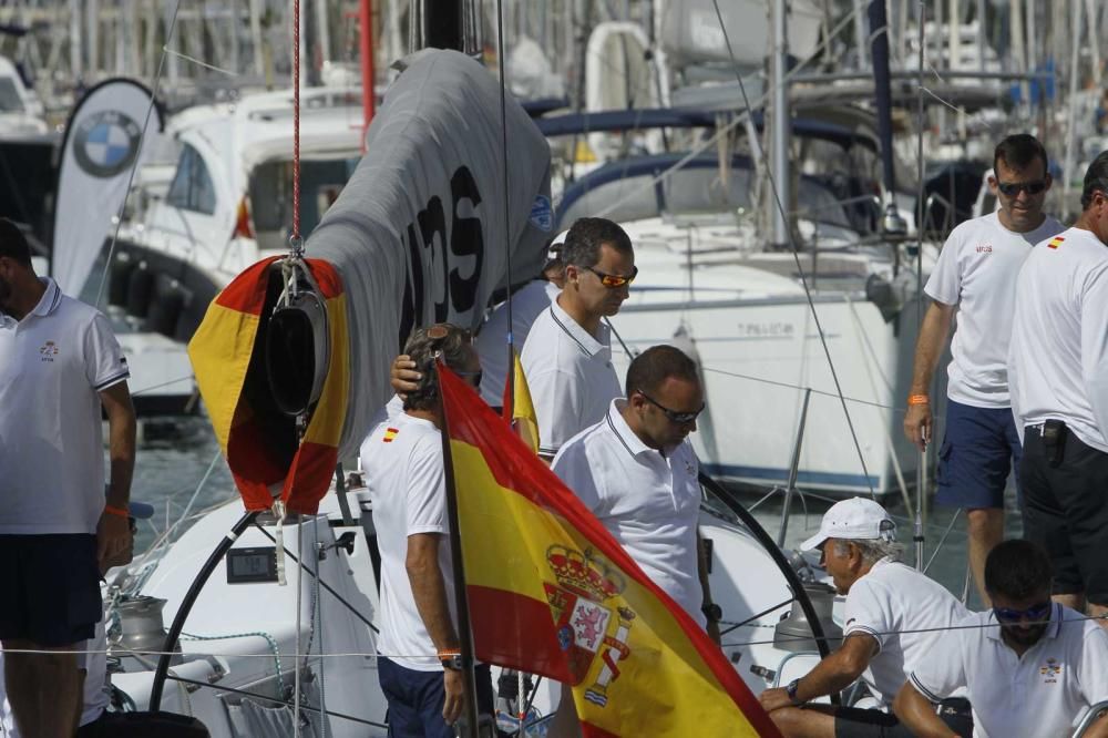 Copa del Rey de Vela: Felipe VI se embarca en el Aifos