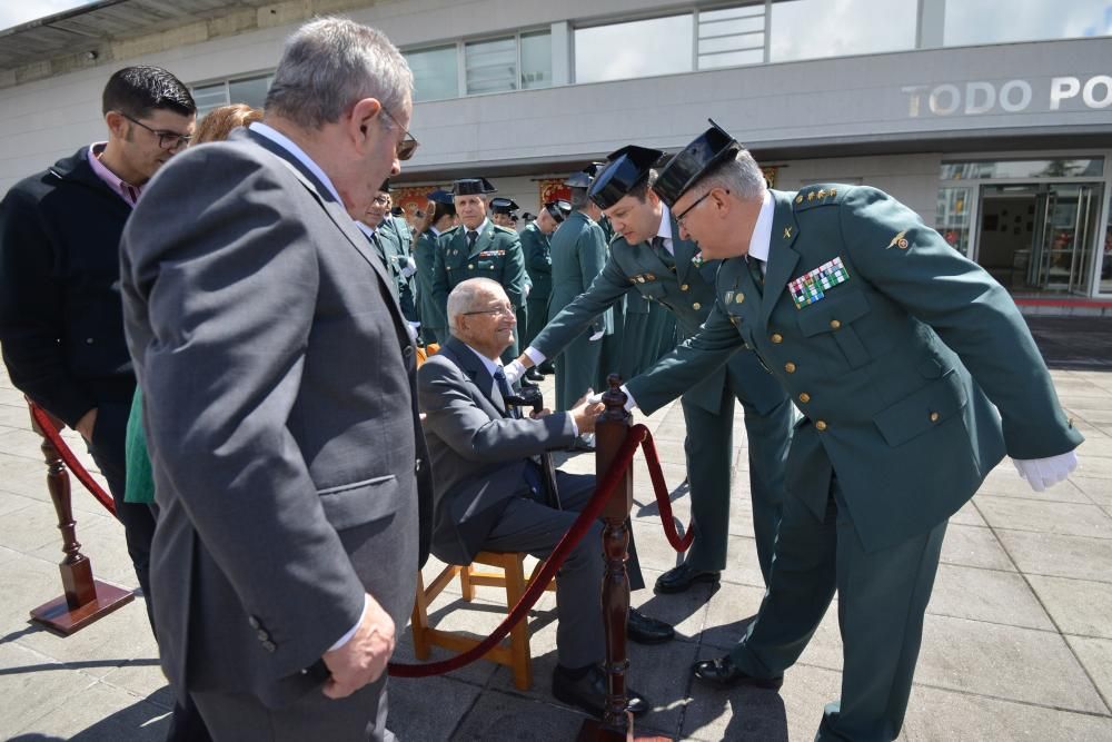 Homenaje al pasado y al presente de la Guardia Civ