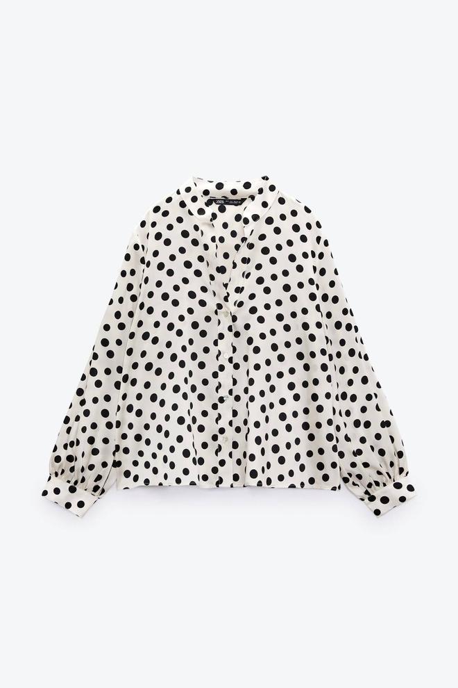 Blusa de lunares de Zara