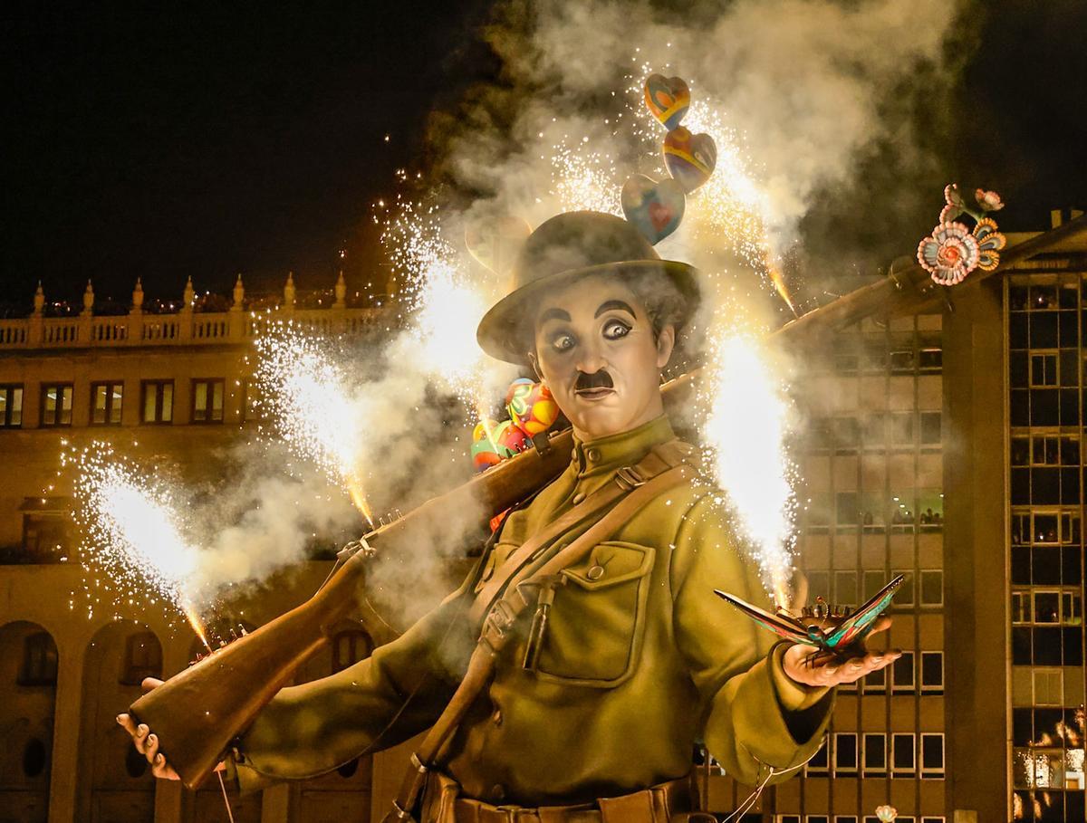 Cremà 2026: Así ha ardido la Falla del Ayuntamiento