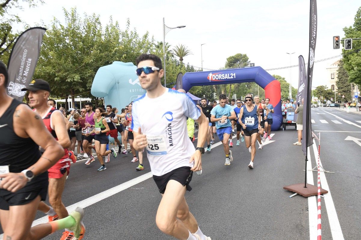 La carrera y marcha Solidaria Asteamur, en imágenes
