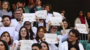 La nova setmana de protestes dels metges arrenca amb seguiment desigual